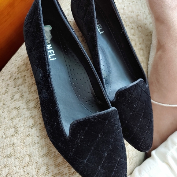 Vaneli Shoes - Vaneli Velvet Quilted Flat Loafers, Made in Italy